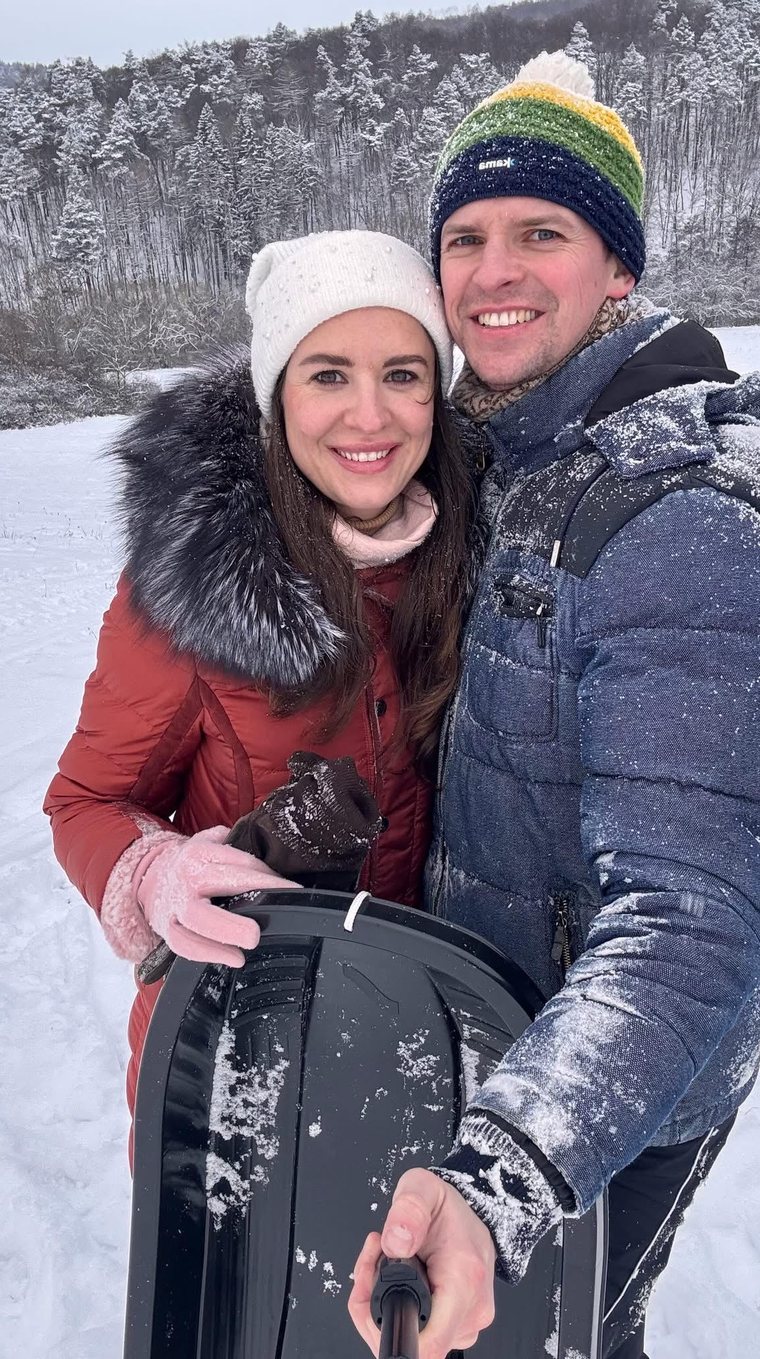 A couple married after meeting through Katarina Hawken